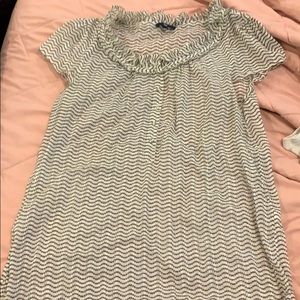 GUC. GAP. Women’s top